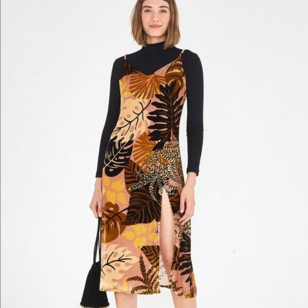 🍂Perfect for Fall! NWT FARM Rio Golden Leaves Velvet Midi Dress XL